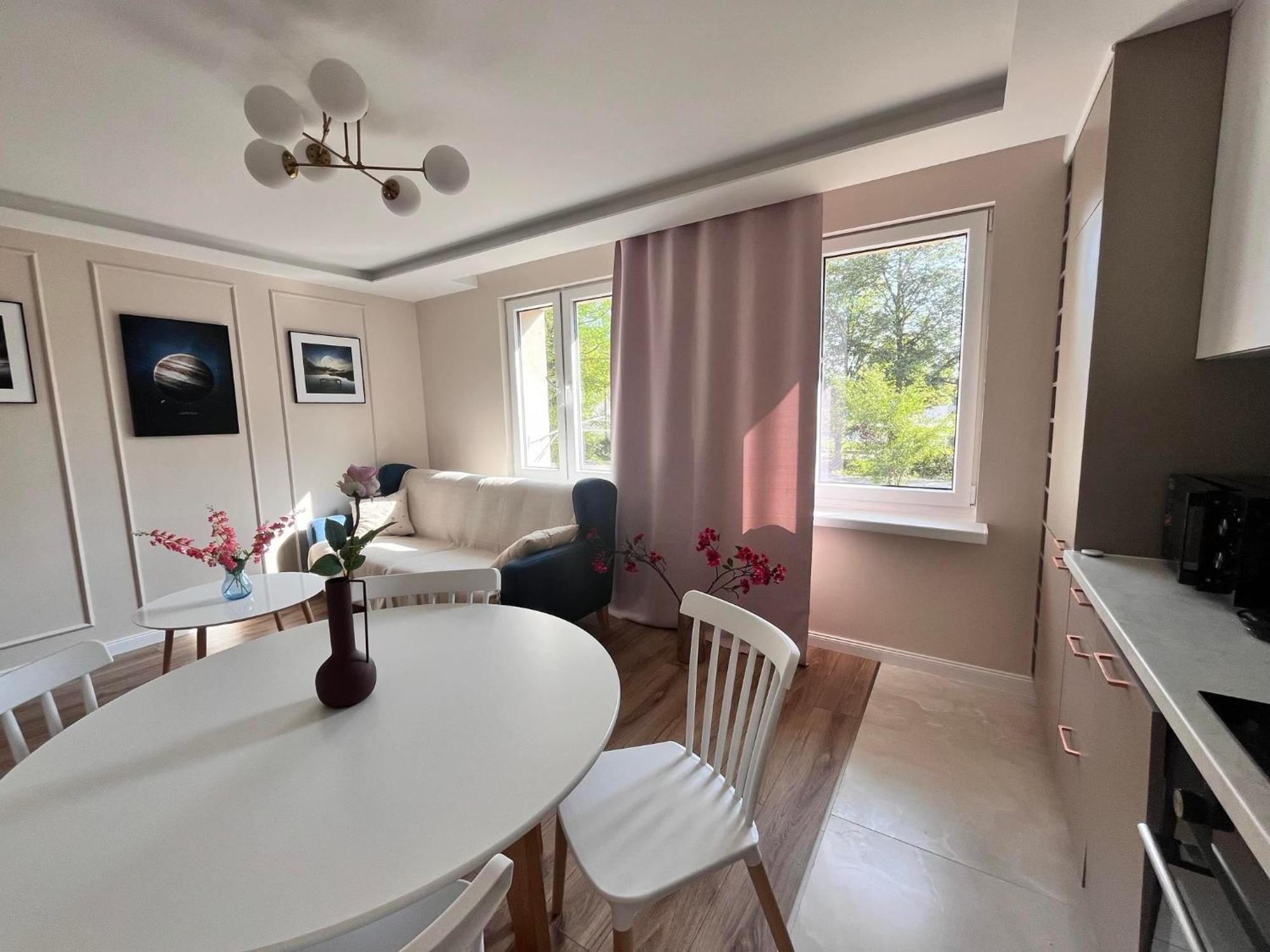 Prestige Apartment Bohaterow Warszawy Kielce Eksteriør billede